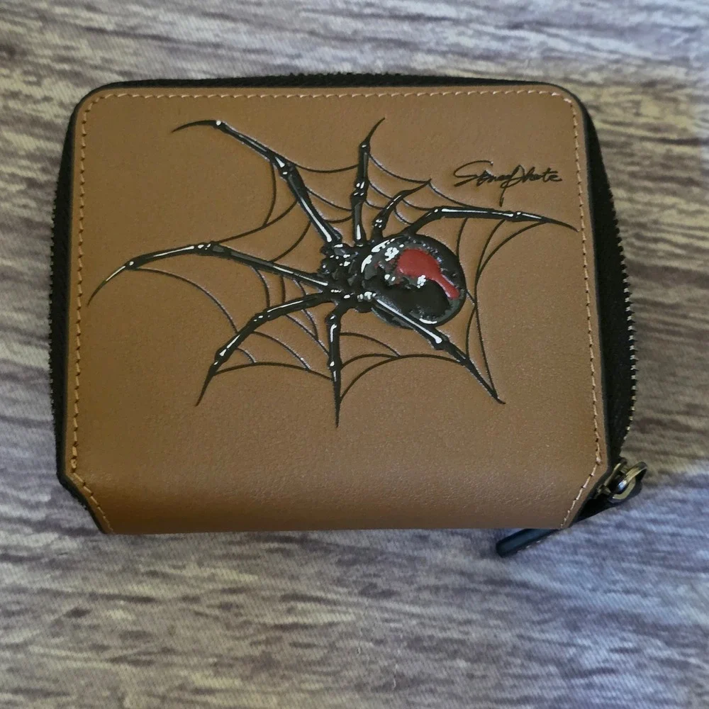Skneephate Tan Black Widow Spider Web Zip Around Bifold Wallet New in Box